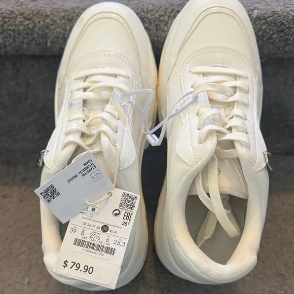 Bershka Cream Platform Sneakers - Picture 4 of 4